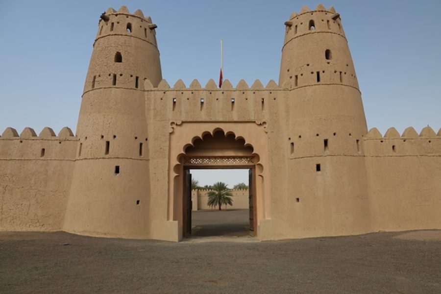 640-al-jahili-fort-al-ain-abu-dhabi-main-gate