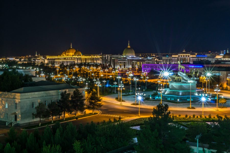 640-night-view-of-the-presidential-palace-oguzhan-in-ashgabat-turkmenistan