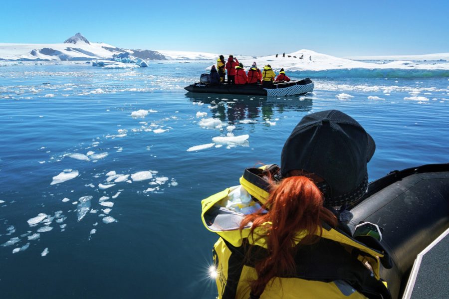 Antarctic-Sound-Antarctica-HGR-155041_1920-Photo_Yuri_Matisse_Choufour