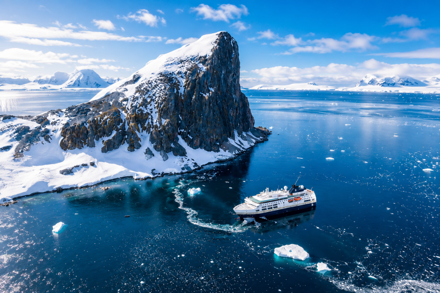 Antarctica - Orne Harbour - MS Fram - HX