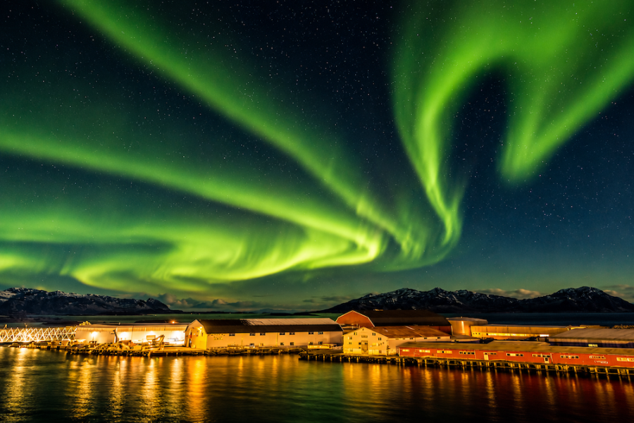 Hurtigruten - Northern Lights ovver Small Village
