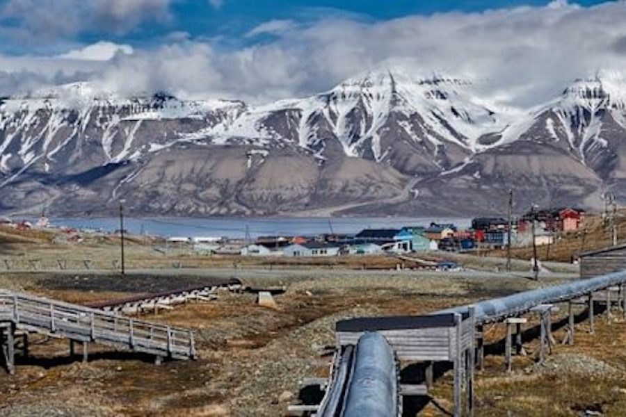 Svalbard in Summer - longyearbyen_svalbardalamy_pgpacc_1200x675px-2