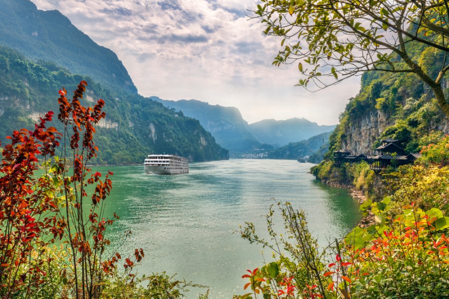 China tour and yangtzee river cruise with flights
